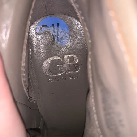 Gianni Bini Tan Leather Ankle Booties Bows - Picture 4 of 14